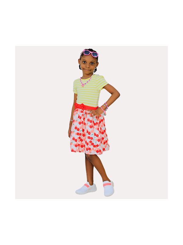 Domisola Ensemble 2 Pièces Bébé Fille Été - Imprimé Cerise & Nœud, Débardeur Volants + Short Élastique, Ultra Doux 95% Coton